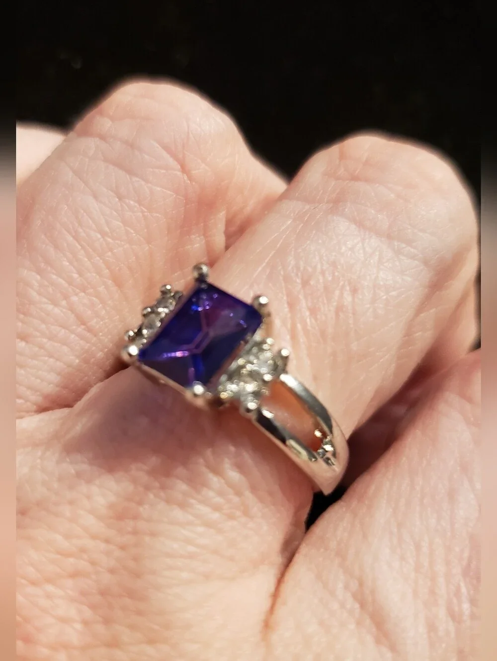 NEW Tanzanite Fashion Ring, Sz 8.5, S.P. Gorgeous Purple Blue Emerald Cut Stone.